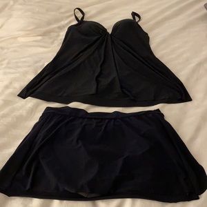 Miracle suit tankini with matching skirt size 10